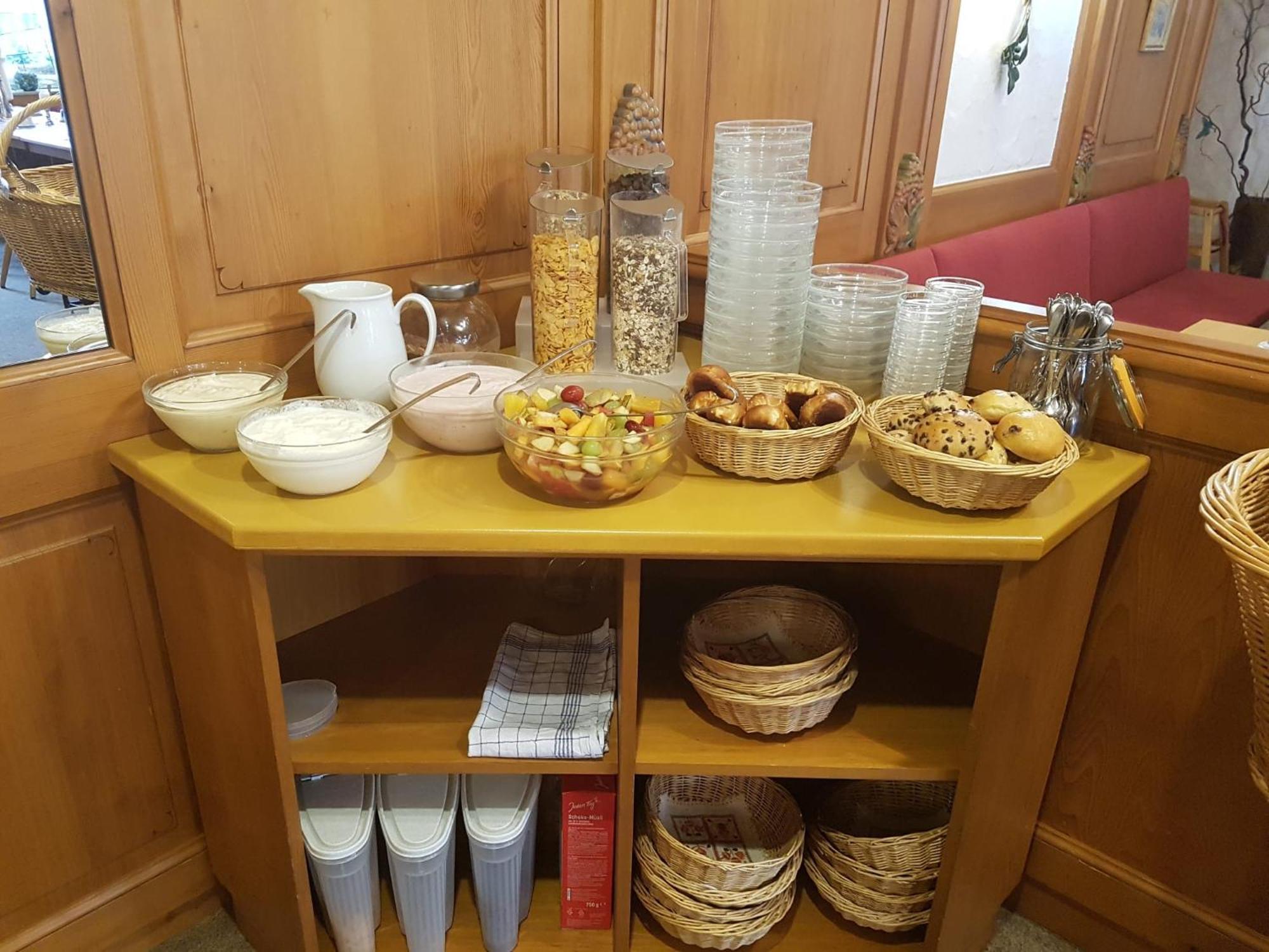 מאיקמר Hotel Zum Goldenen Ochsen מראה חיצוני תמונה
