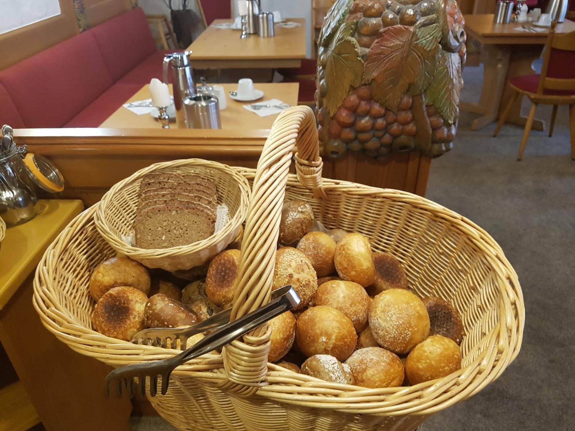 מאיקמר Hotel Zum Goldenen Ochsen מראה חיצוני תמונה