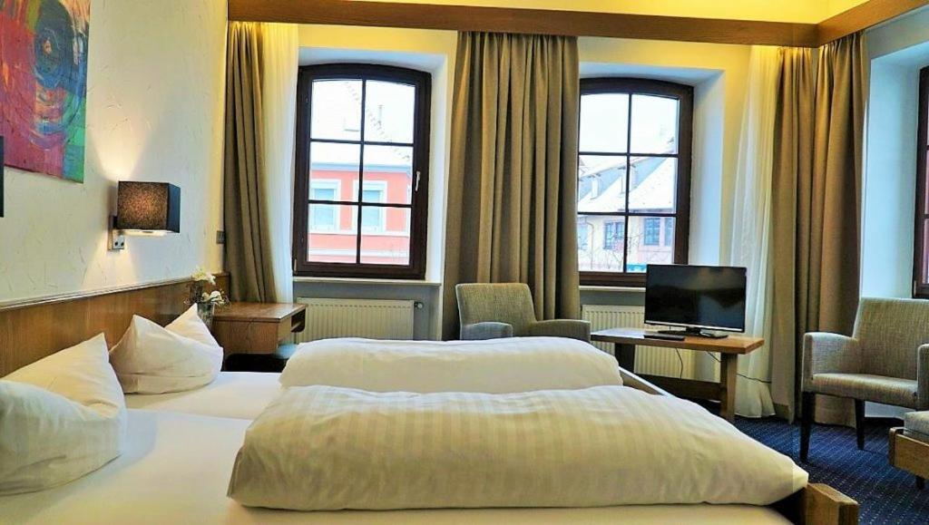 מאיקמר Hotel Zum Goldenen Ochsen מראה חיצוני תמונה